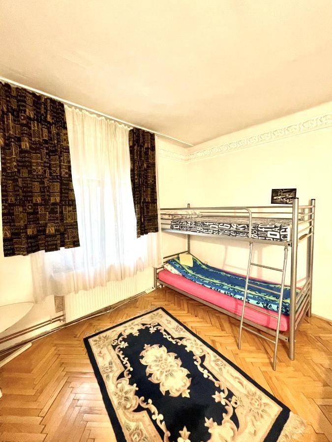 Mosaico Alfetta Hostel Тимишоара Екстериор снимка