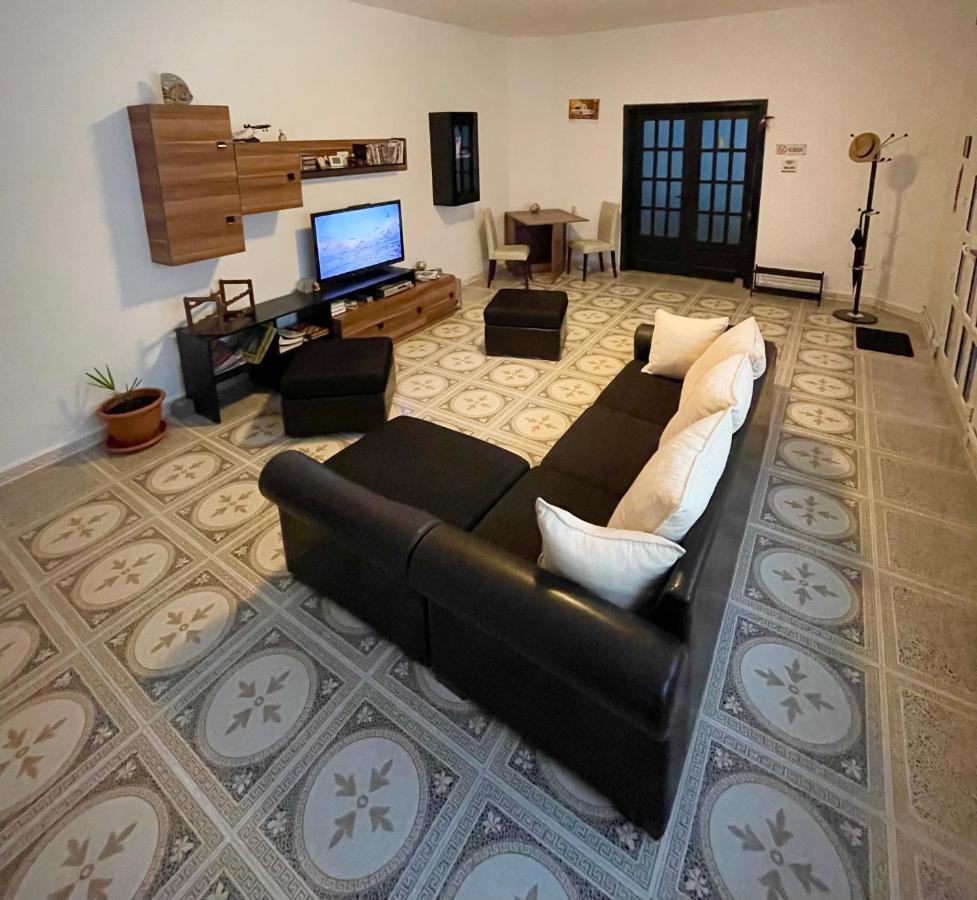 Mosaico Alfetta Hostel Тимишоара Екстериор снимка