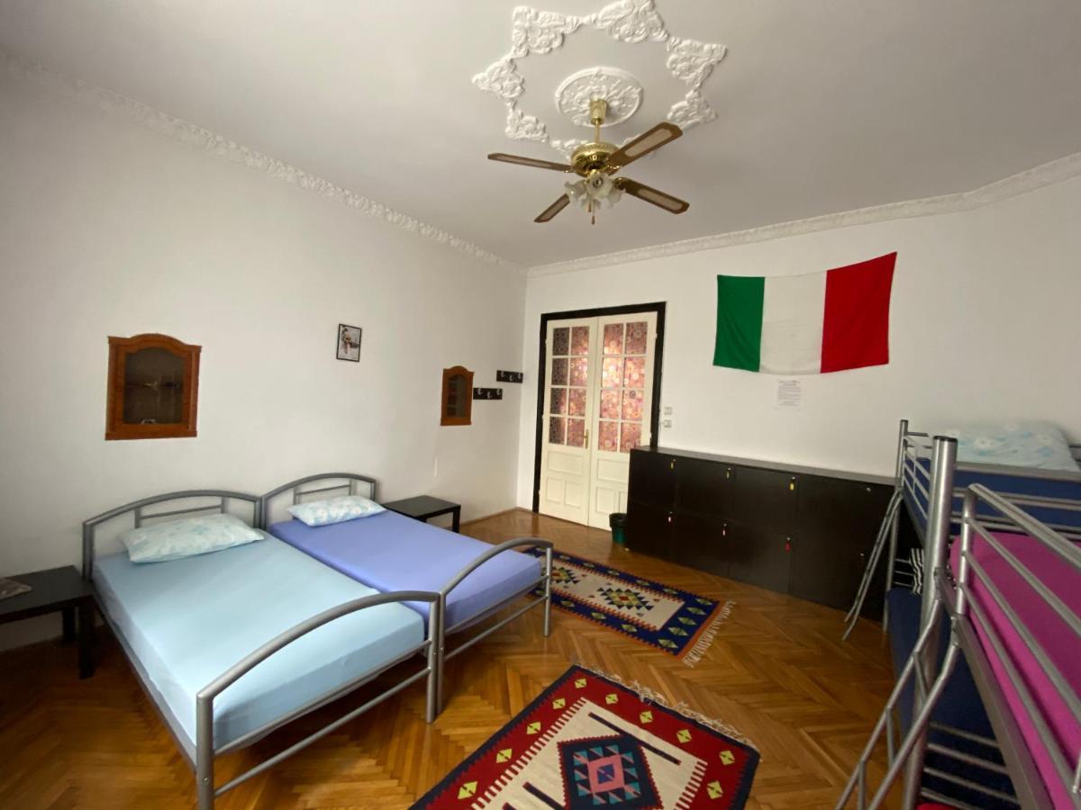 Mosaico Alfetta Hostel Тимишоара Екстериор снимка